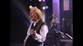 Howard Jones - The Prisoner - Arsenio Hall July 10, 1989