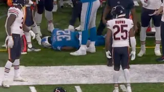 D'Andre Swift SCARY Shoulder Injury vs Bears