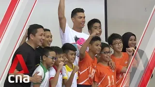 Cristiano Ronaldo visits Singapore primary school