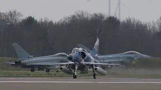 [4K] Airplane Spotting TaktLwG 71 Richthofen I Eurofighter/Skyhawk, Afterburner Takeoff & Landing