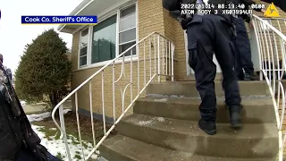 Cook County Sheriff's deputies come to serve eviction order against Candace Clark