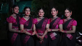 ഒന്ന് കണ്ടാൽ മുഴുവൻ കണ്ട് ഇരുന്നുപോകും ❤❤ #dance #classicaldance  #new