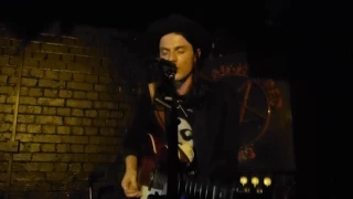 James Bay - Hold Back The River - The Slaughtered Lamb -  25 - 11 - 2016