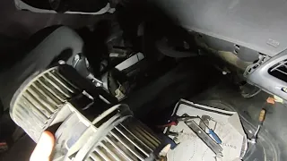 Renault fluence ac blower motor replacement without removing dashboard.تغير مروحه بلاور رينو فلونس