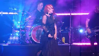 Garbage - Special (live @ De Oosterpoort Groningen 21.06.2019) 3/7