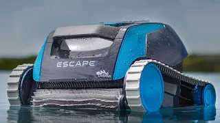 Dolphin escape pool cleaner