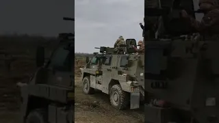 🇺🇦🇦🇺 Австралийские бронеавтомобили Bushmaster прибыли в распоряжение ВСУ.