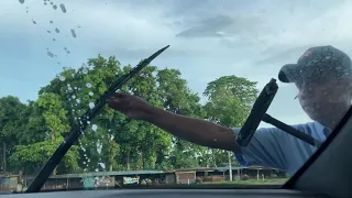 Windshield washing at Atecozol gas station