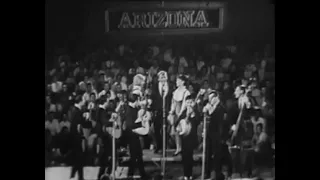 New Christy Minstrels - "Green Green" live 1963 Hootenanny