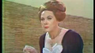 Renata Tebaldi sings Voi Lo Sapete (vaimusic.com)