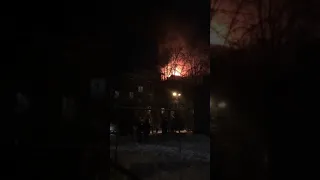 Калининградцы поблагодарили МЧС за спасение из пожара