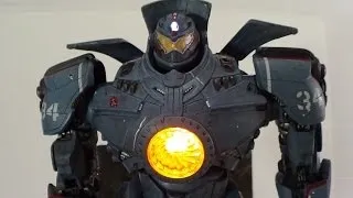 Neca Pacific Rim 18 inch Gipsy Danger