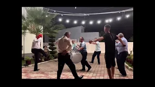 Valle Burrash, Familja Shehu Kukesjan, Mens Dance  Albania