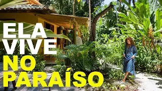 JARDIM GIGANTE - CASA TODA ABERTA E CERCADA DE PLANTAS - ELA VIVE NO PARAÍSO