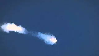 Falcon 9 rocket blows up after liftoff June 28, 2015 high speed