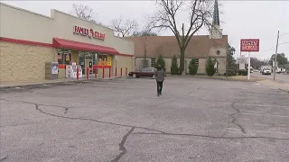 Those in North Memphis food desert deal with full week of Family Dollar closure, uncertainty