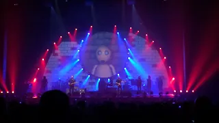 Brit Floyd - Another Brick in The Wall (Part 1). 21-05-2014 Wagner Noel Theatre, Midland, TX