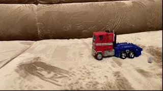 Optimus prime vs sentinel prime/stop motion