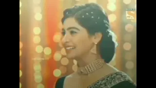 Yukti Kapoor ft. Hua Hai Aaj Phali Baar 😍