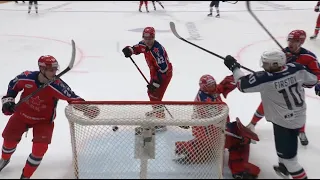 Курьзный гол Агостино и Соркина / Sorkin sends it own net with his glove