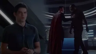 supergirl humor | winn being an absolute dork