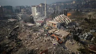 Землетрясения силой 7,8 и 7,6 балла в Кахраманмараше - Турция