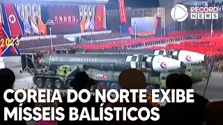 Coreia do Norte exibe número recorde de mísseis balísticos