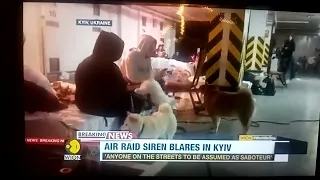 Air raid siren blares in Kyiv