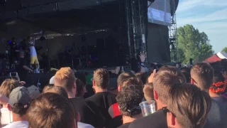 Machine Gun Kelly - Bad things - Live at Aerodrome Festival