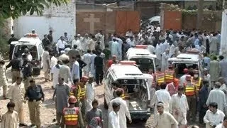 Pakistán: atacan templo cristiano