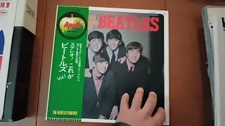 Colección japonesa de LP oficiales, ediciones con portadas alternativas y compilados de The Beatles.