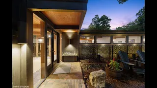 A Stunning, Sprawling Mid-Century Modern Post and Beam Ranch in Deerfield, Illinois