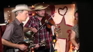 Foghorn Stringband - Don't This Road Look Rough and Rocky (Live @Pickathon 2012)