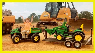 KID DRIVING GATOR AND TRACTOR RIDE ON WITH CUSTOM GOOSENECK TRAILER | Tractors for Children