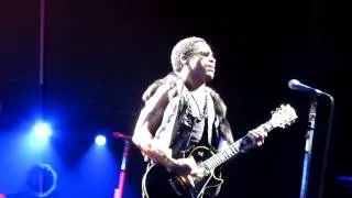 Lenny kravitz - rock and roll is dead concert a la rockhall au luxembourg