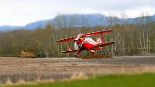 Hangar 9  Pitts S2B - Maiden flight and a happy pilot!!  Never stop the RC