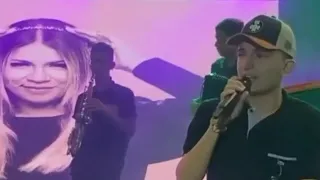 JOÃO GOMES HOMENAGEIA MARÍLIA MENDONÇA EM SEU SHOW