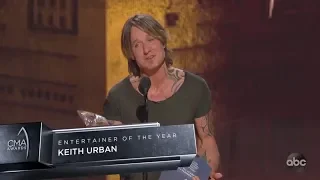 2018 CMA Awards  - Keith Urban - Entertainer of The Year