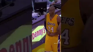 Kobe plays the game after a dislocated finger