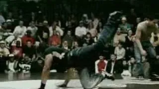 Breakdance - Scot Wills -Air Push Ups  Awesome !!!