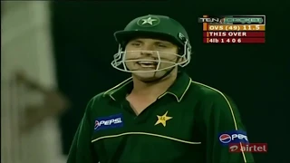 The Boom Boom Afridi 108 ( The Rain of 8 Sixes ) vs New Zealand at Sharjah April 2002