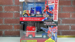 JADA Transformers Optimus prime. New and Old school! Opening & Observation.