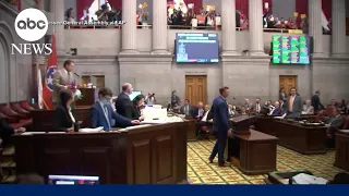 Tennessee lawmakers approve bill to arm teachers, barring parents from knowing 'who is armed'