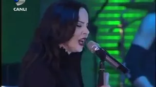 Şebnem Ferah - Yalnız (Beyaz Show)