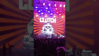 Clutch - The Mob Goes Wild (19-7-22 Release Athens)