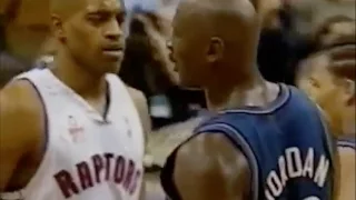 Michael Jordan (Age 38) shuts down Vince Carter - 0 pts in 2nd half