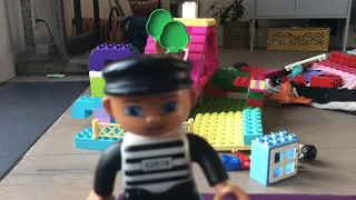 Crazy police Lego Duplo