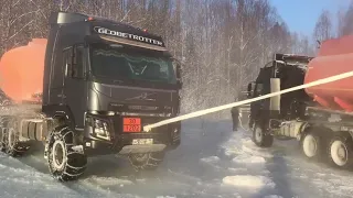 ICE ROAD TRUCKERS YAKUTIA RUSSIA 2020