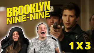 Brooklyn Nine-Nine 1x3 "The Slump" REACTION