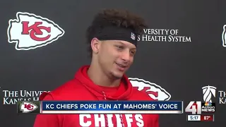 This is proof that Patrick Mahomes is Kermit The Frog